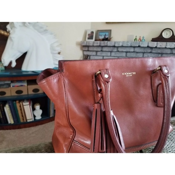 Coach ( Candace) Black Cherry 🍒 - Picture 3 of 6